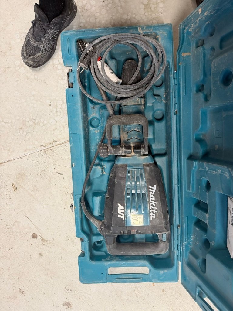 Makita HM1214C | breekhamer 25J | 1500w - HM1214C, Ophalen, Zo goed als nieuw, Overige typen, Makita