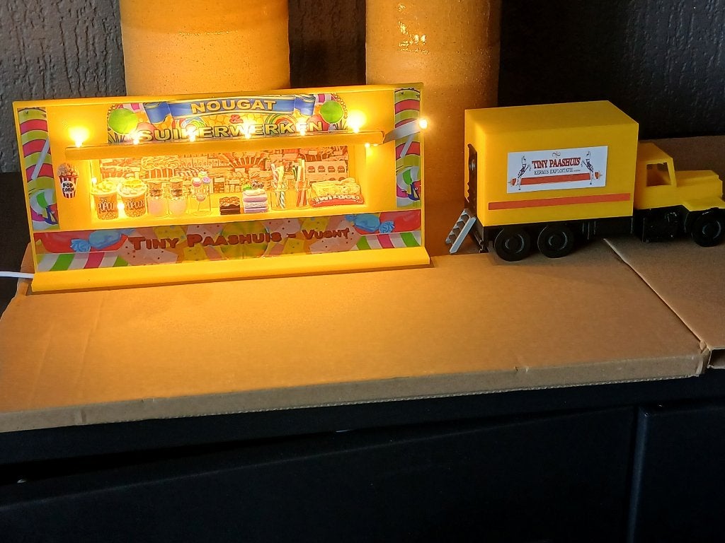 Nougat & Suikerwerken kraam eventueel met Truck MINIATUUR, Ophalen of Verzenden, Nieuw, 1:32 tot 1:50