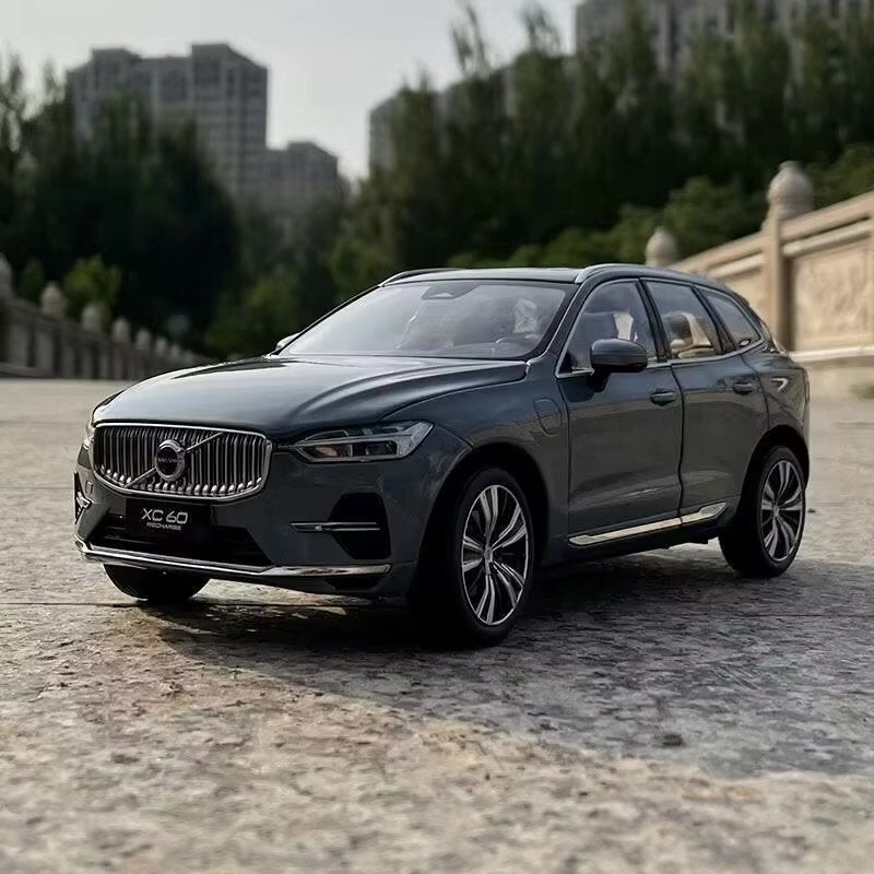 GEZOCHT: Volvo XC60 schaalmodel 1/18 of 1/32, Ophalen of Verzenden, Zo goed als nieuw, Auto, Overige merken