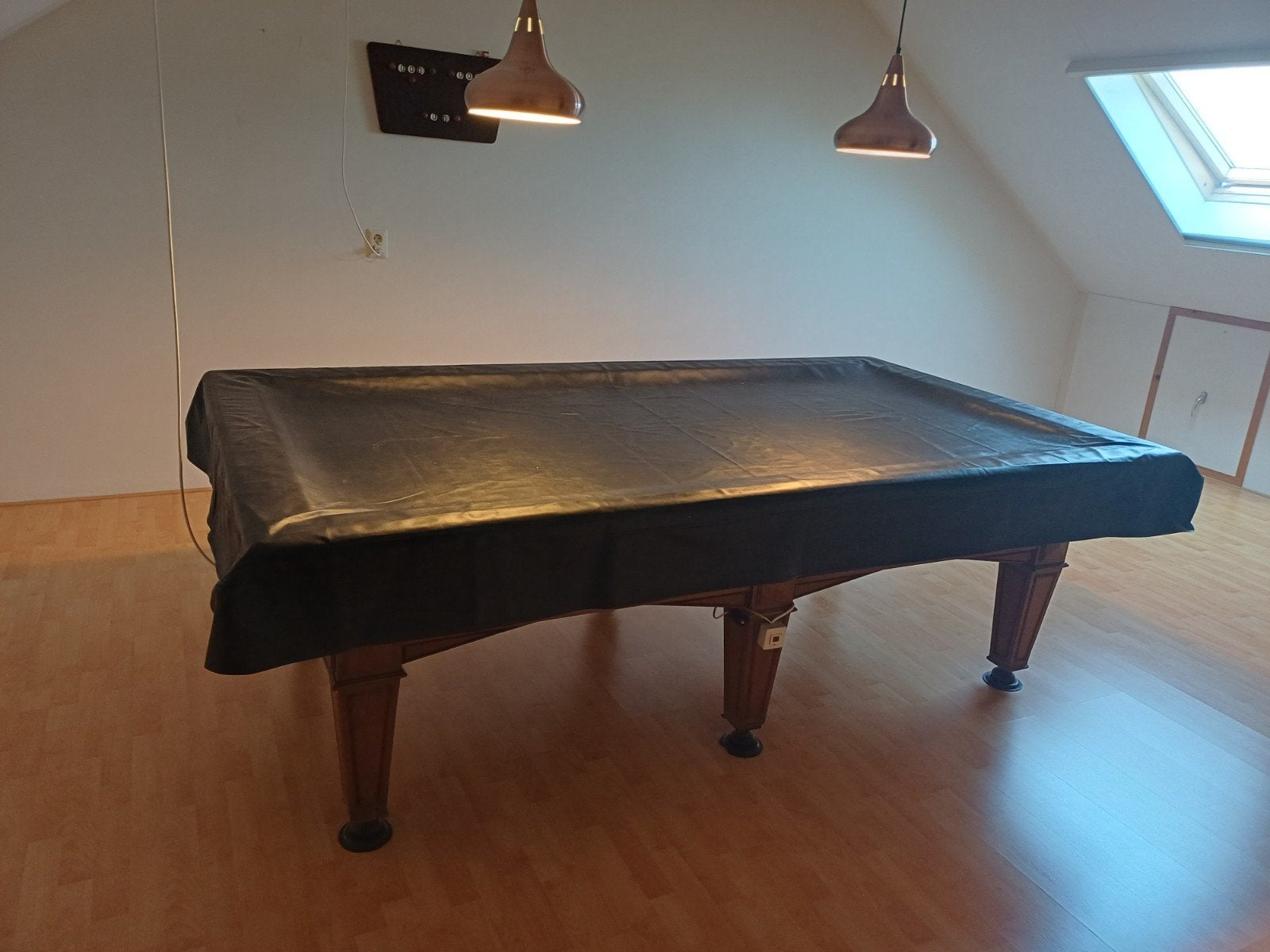 Complete Biljarttafel met accessoires en verlichting, Sport en Fitness, Biljarten en Poolen, Ophalen, Gebruikt, Biljarttafel