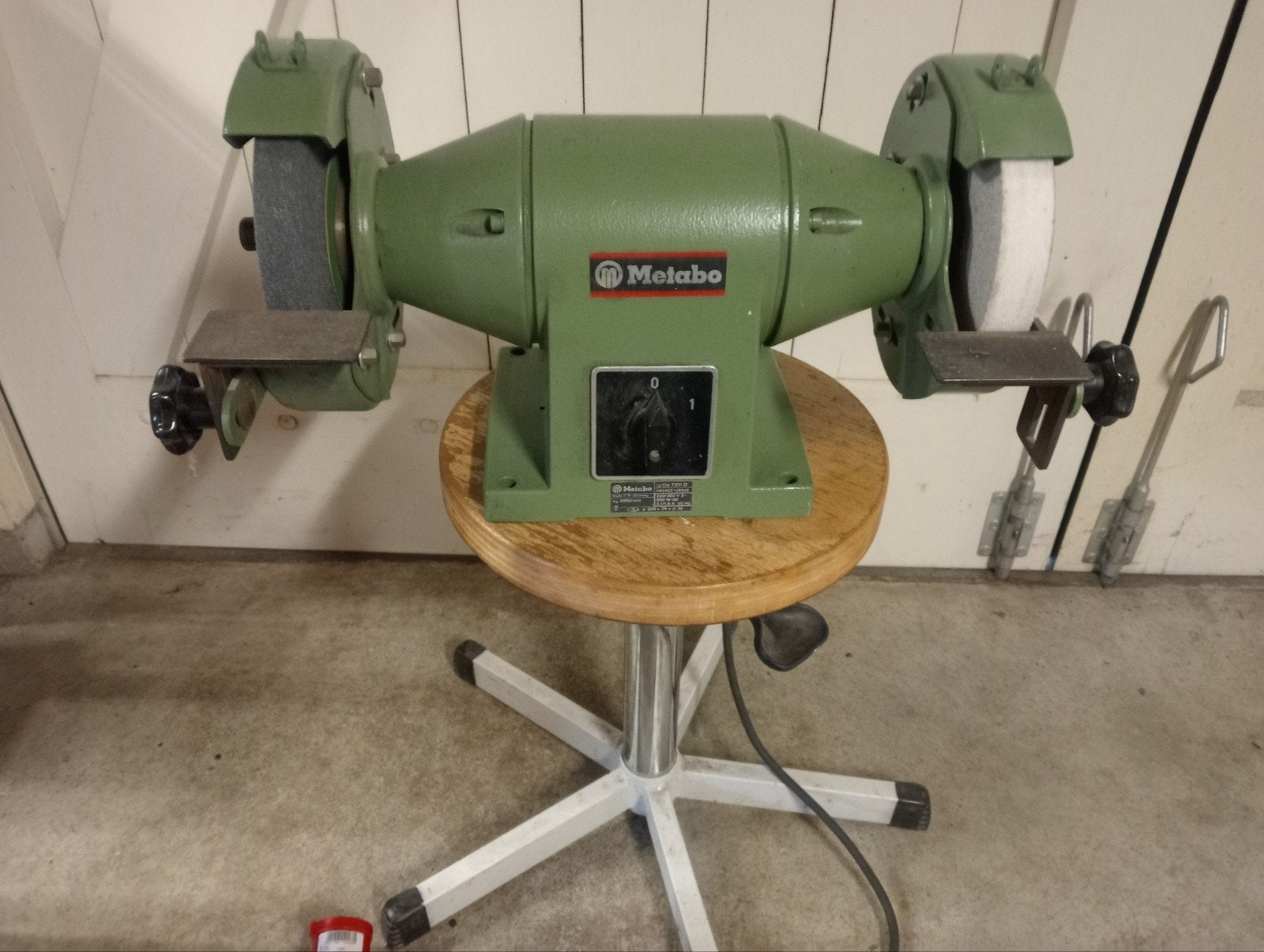 Metabo Werkbankslijpmachine DS 7211 D - 600W, Doe-het-zelf en Verbouw, Gereedschap | Slijpmachines, Ophalen, Zo goed als nieuw