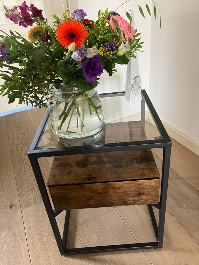 Bijzettafel, Huis en Inrichting, Tafels | Bijzettafels, Minder dan 55 cm, Vierkant, Zo goed als nieuw, Ophalen