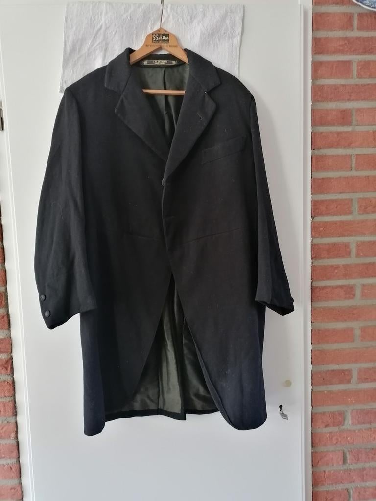 Slipjas, Ophalen, Gedragen, Zwart