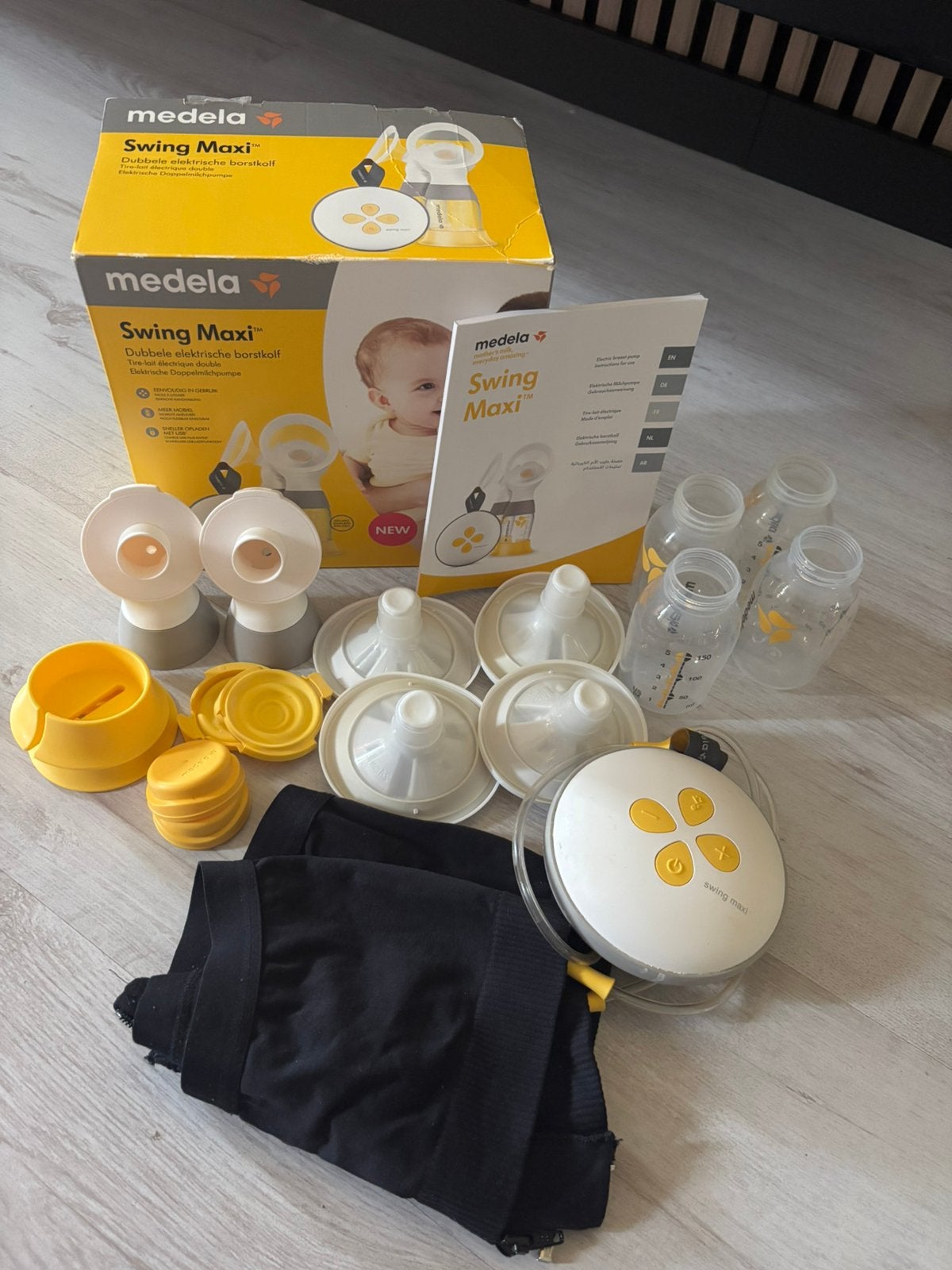 Medela Swing Maxi Dubbele Elektrische Borstkolf, Ophalen of Verzenden, Zo goed als nieuw, Borstkolf, Medela