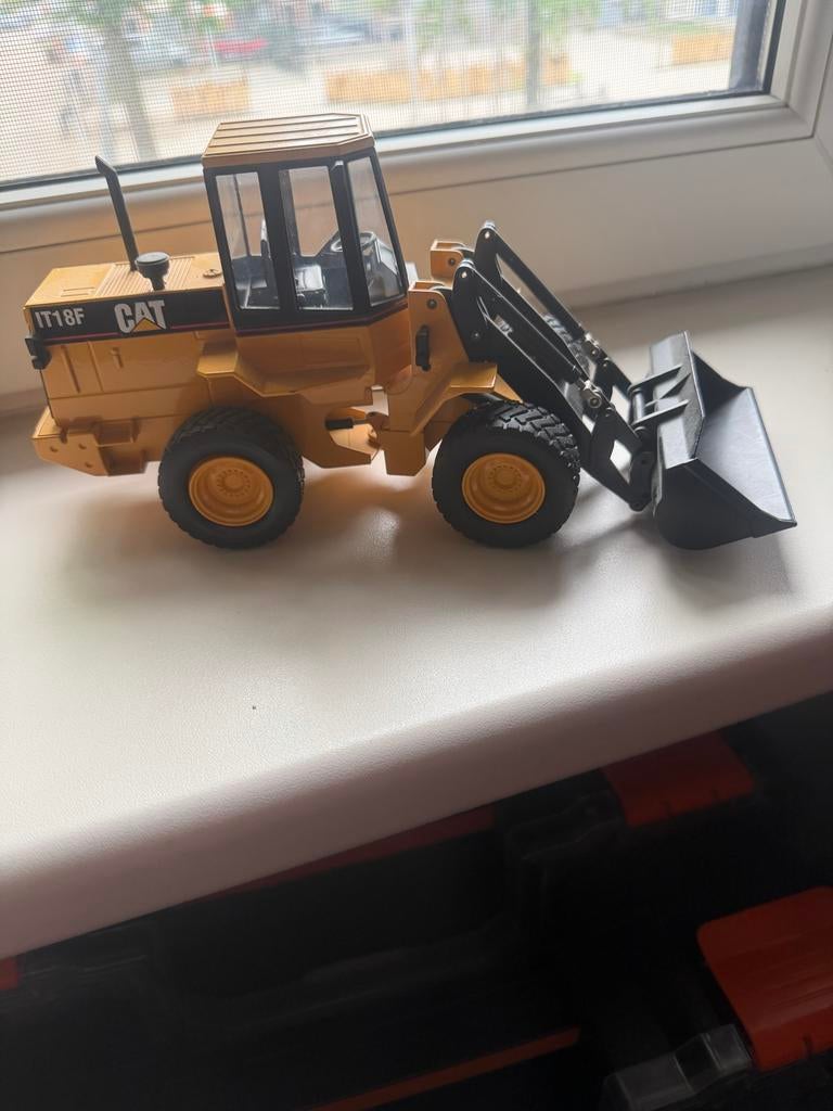 Caterpillar IT18F Wiellader Model 1:25 - Joal, Ophalen of Verzenden, Zo goed als nieuw, Overige typen, Joal