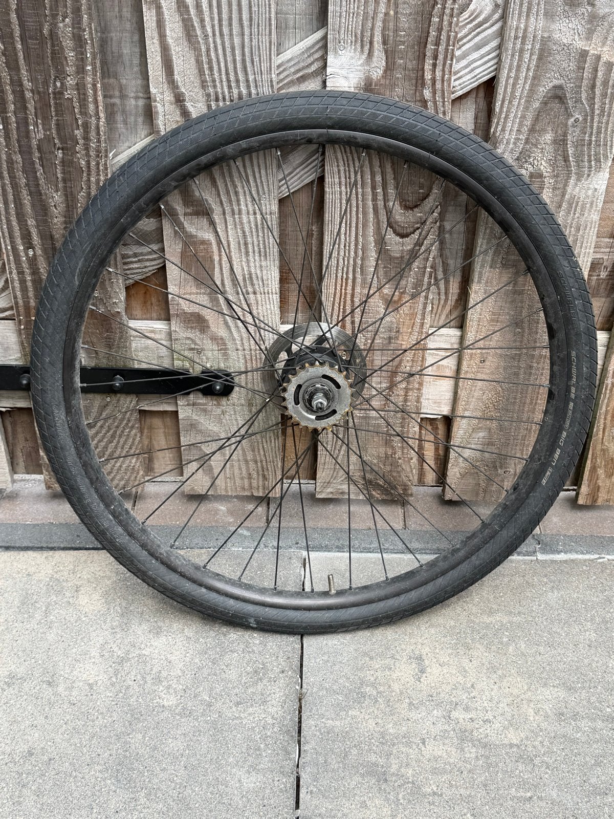 Van Moof S3 28 inch achterwiel band aan vervanging to, Ophalen of Verzenden, Gebruikt, Stadsfiets, Wiel