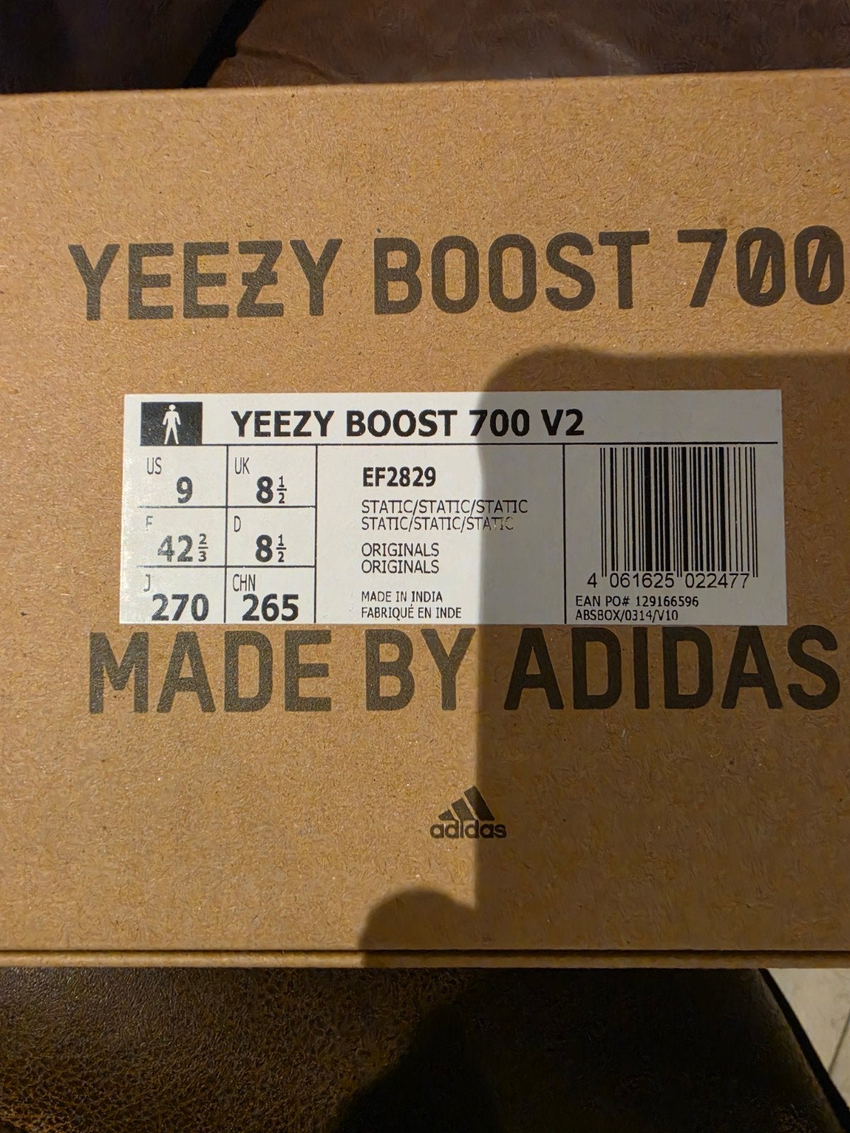 Adidas Yeezy Boost 700 V2 Static - Nieuw, Overige kleuren, Nieuw, Ophalen of Verzenden, Sneakers of Gympen