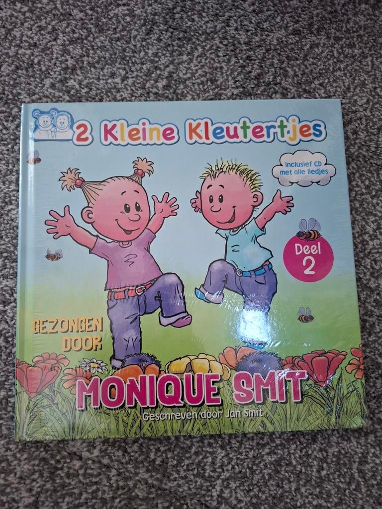 2 Kleine Kleutertjes Deel 2 - Monique Smit (Boek + CD), Boeken, Ophalen, Monique Smit, Non-fictie, Jongen of Meisje