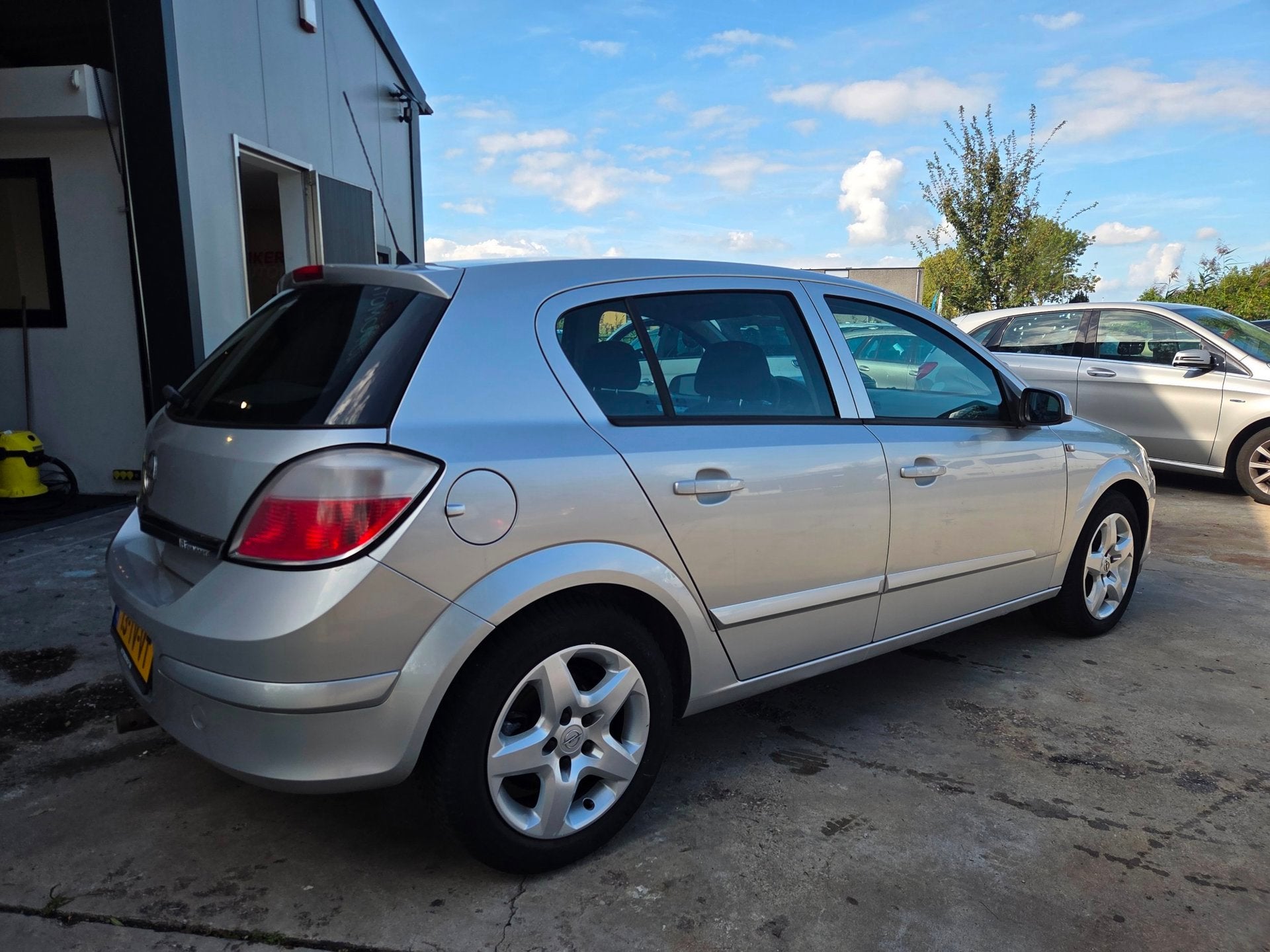 Opel Astra 1.6 Edition, Auto's, Opel, Voorwielaandrijving, Gebruikt, 4 cilinders, 1165 kg