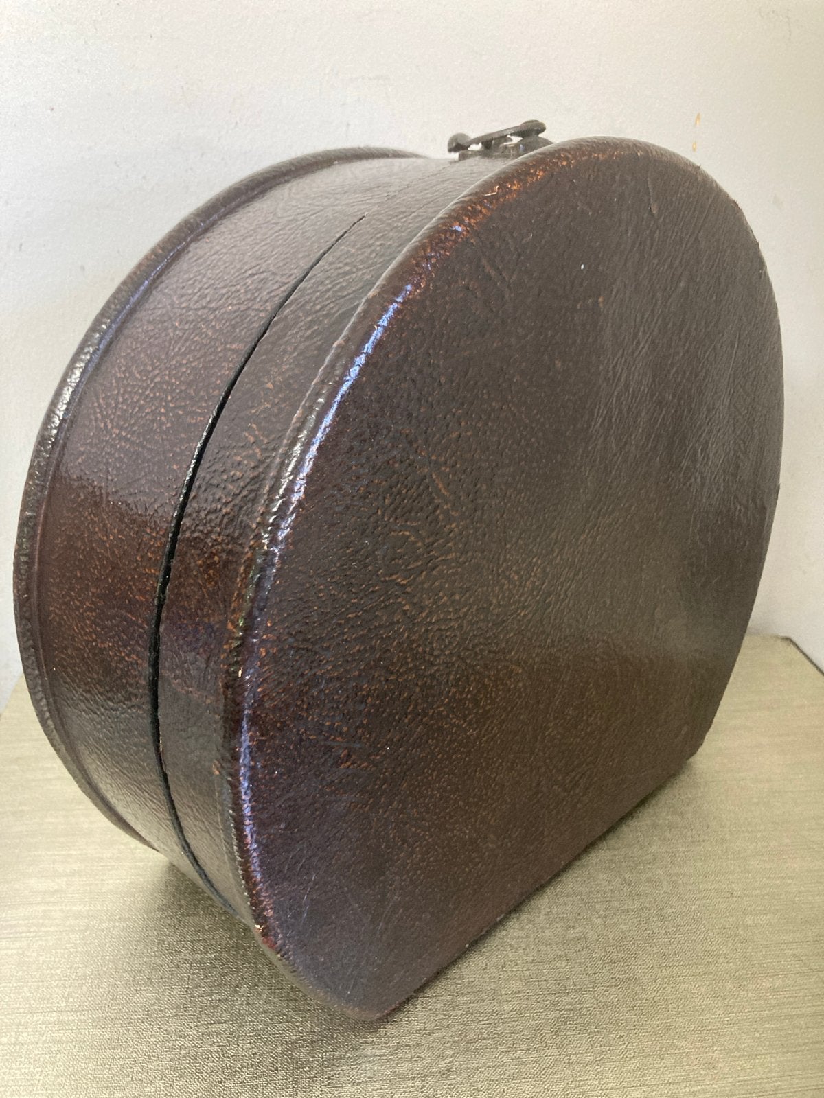 houten hoedendoos, donkerbruin, 27x30x12 cm, Ophalen of Verzenden