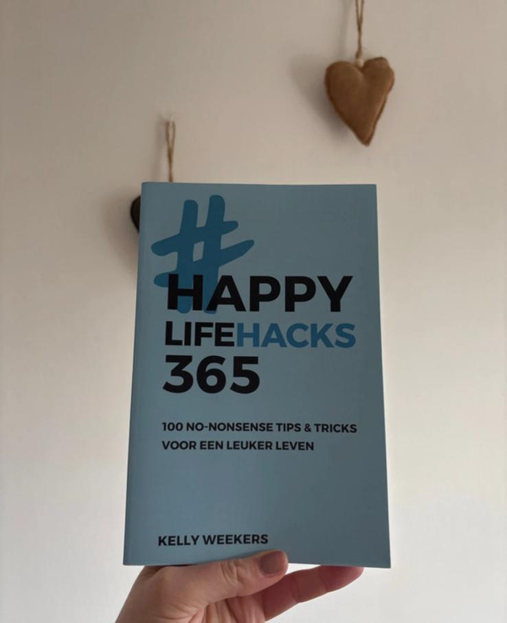 Happy Lifehacks 365, Boeken, Ophalen of Verzenden, Zo goed als nieuw