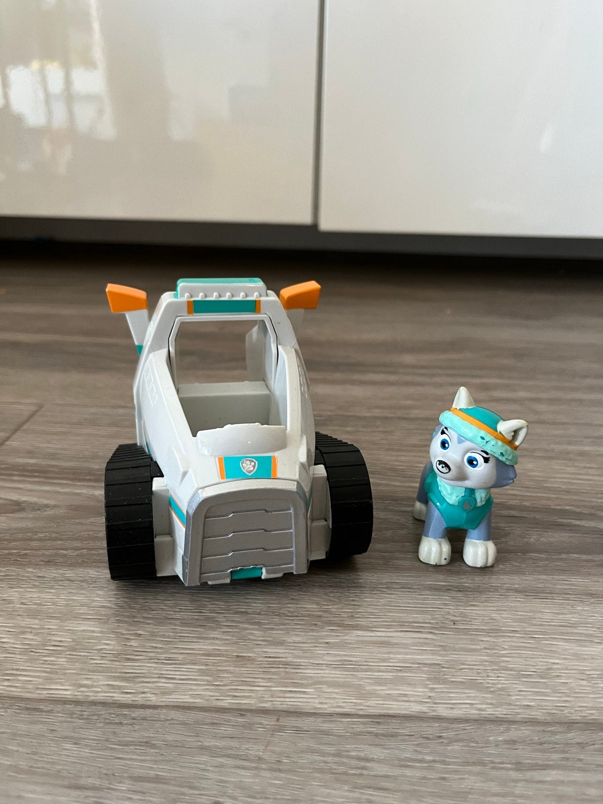 Paw Patrol Everest voertuig met figuur, Ophalen, Zo goed als nieuw