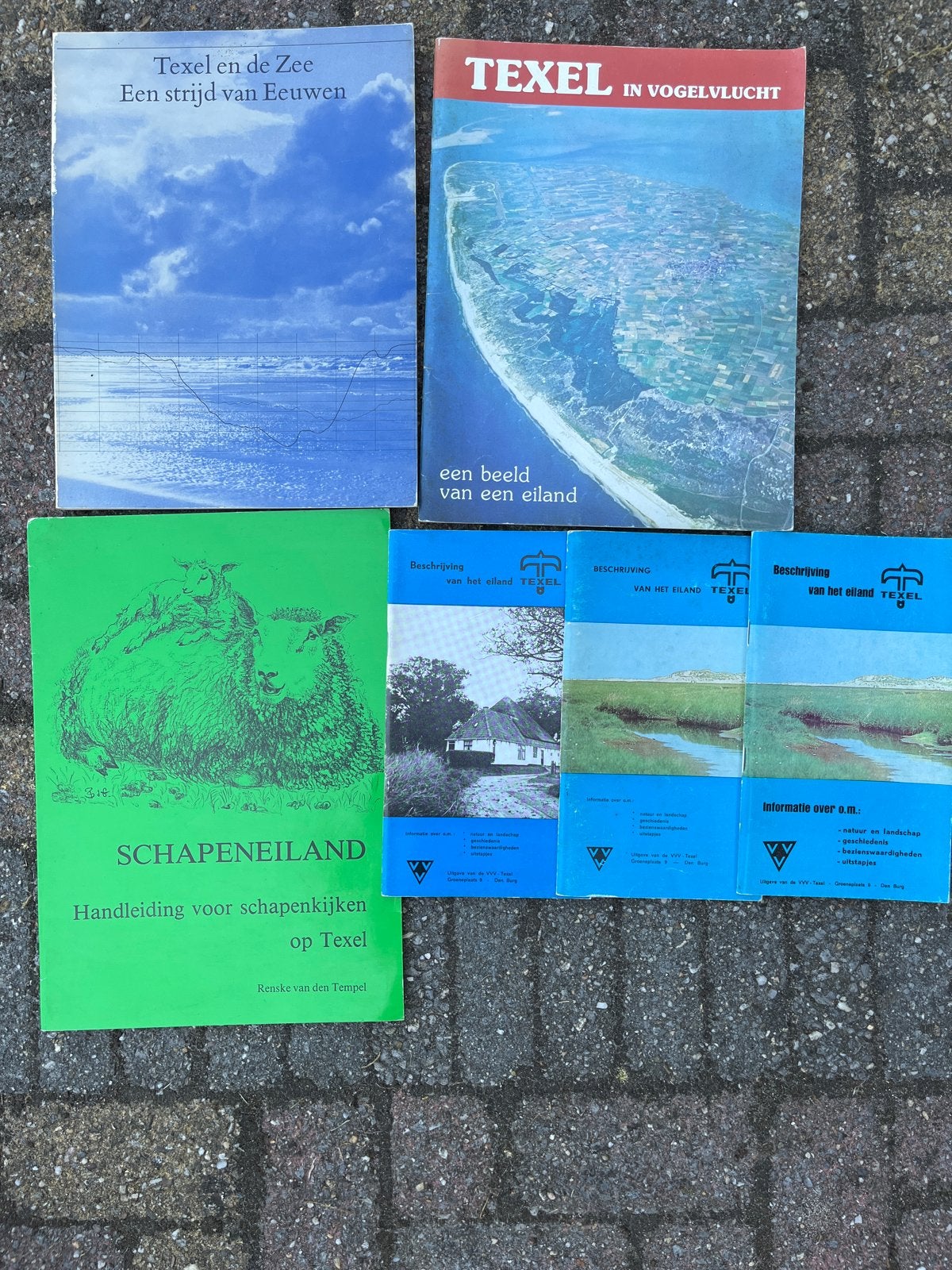 Texel Boeken en Gidsen Collectie - Geschiedenis & Natuur, Ophalen of Verzenden, Gelezen