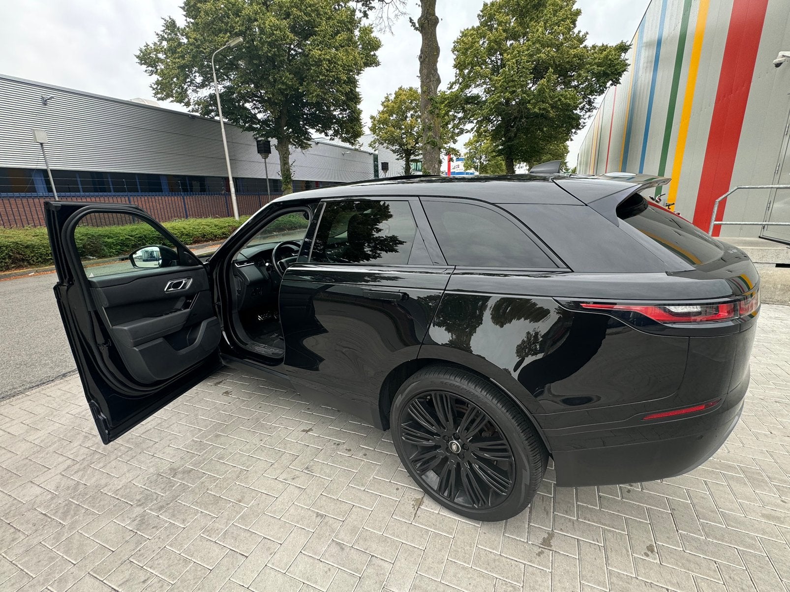Land Rover Range Rover Velar 2.0 180PK AWD Automaat 2018, Auto's, Automaat, 1800 kg, 4 cilinders, 179 pk