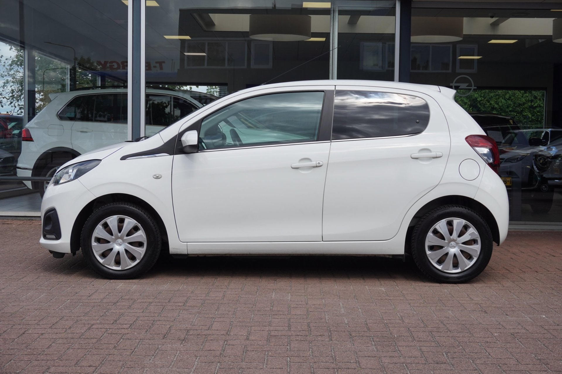 Peugeot 108 1.0 e-VTi Active 5deurs | Airco | 45.000KM | Ele, Auto's, Euro 5, Stof, Gebruikt, 31 €/maand
