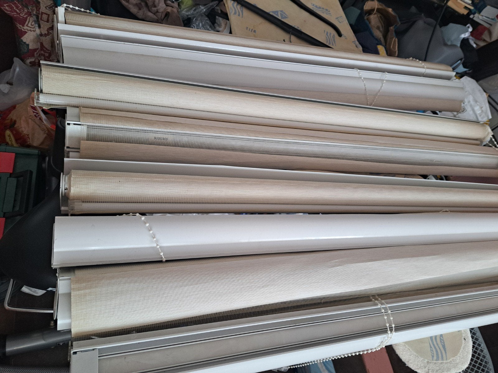 6 Crème kleurige rolgordijn 120cm bij 160 lang verduisterd., Rolgordijn, Ophalen of Verzenden, Rolgordijn