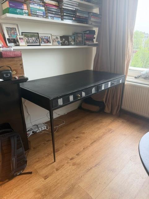Paul Lelieveld bureau, Huis en Inrichting, Bureaus, Ophalen, Zwart, Gebruikt, 150 cm
