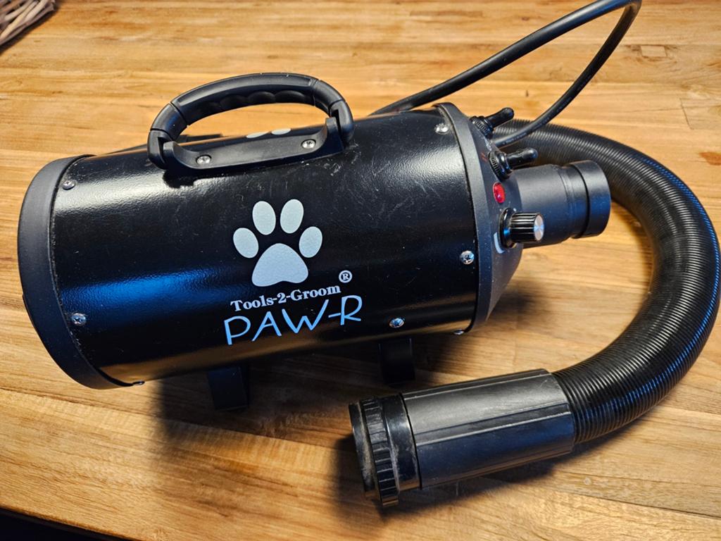 Tools 2 groom paw-r Honden waterblazer, Dieren en Toebehoren, Honden-accessoires, Ophalen, Zo goed als nieuw