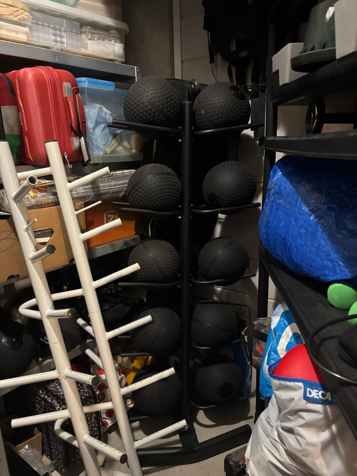 Set van 8 medicijnballen met rek, Ophalen, Gebruikt, Armen, Medicijnbal