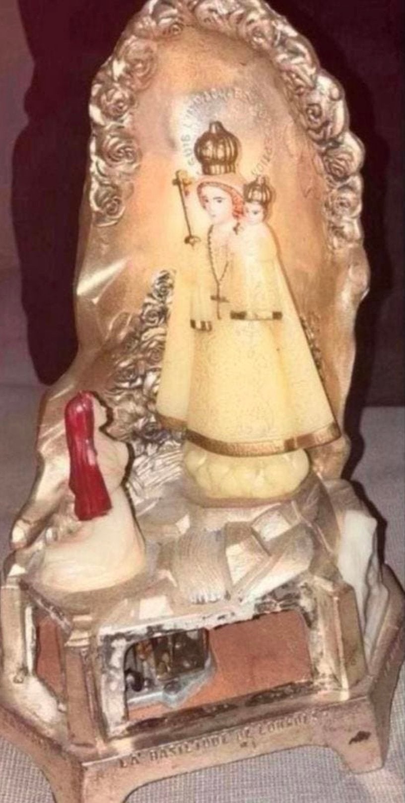 Religieuze LOURDES speeldoos,met lieflijk geluid…mooi !, Ophalen of Verzenden