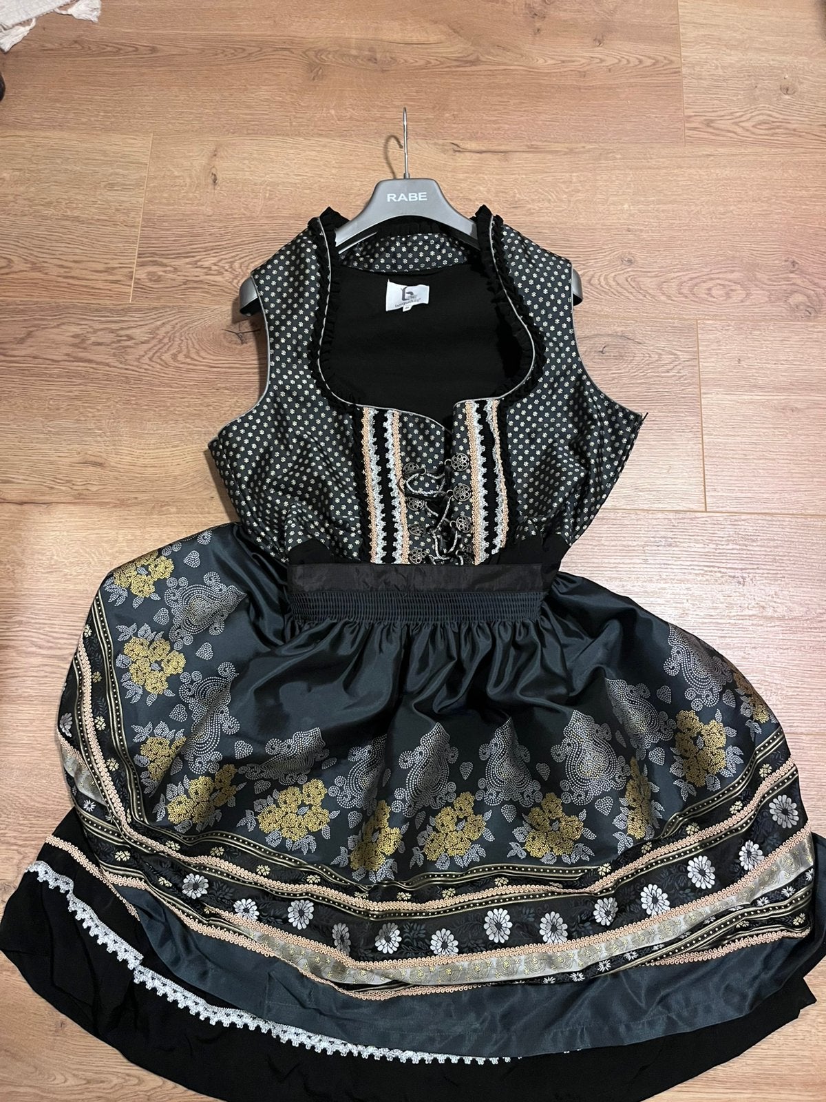 Dirndl compleet, Kleding | Dames, Carnavalskleding en Feestkleding, Zo goed als nieuw, Kleding, Overige thema's, Maat 42/44 (L)