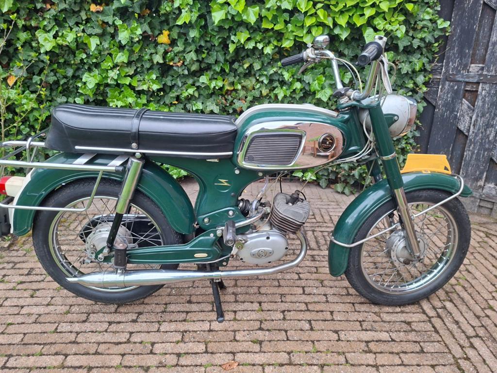 Originele Sparta Sport 2V - met kenteken., Fietsen en Brommers, Brommers | Oldtimers, Ophalen