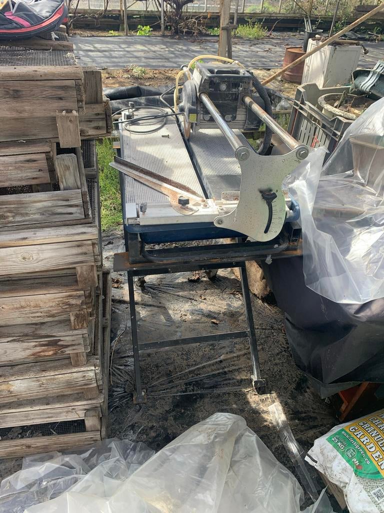 Zaagtafel op poten, Doe-het-zelf en Verbouw, Gereedschap | Zaagmachines, Ophalen, Gebruikt, 70 mm of meer, Overige typen