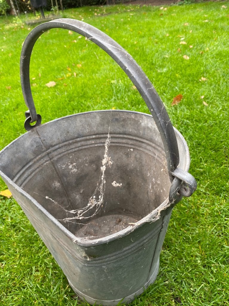 brocante zinken emmer, Ophalen