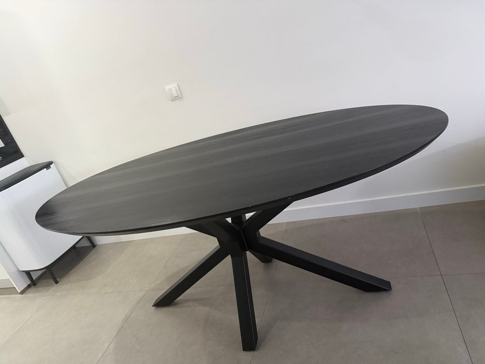 Ovale eettafel - Zwart - 180x102 cm, Huis en Inrichting, Tafels | Eettafels, Ophalen, Gebruikt, 100 tot 150 cm, 150 tot 200 cm