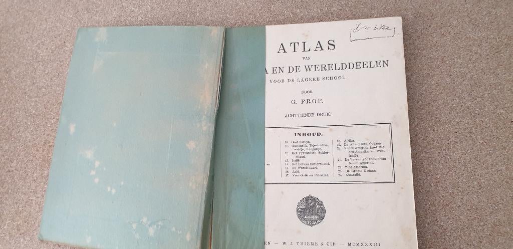 4803 atlas van europa en de werelddelen 18e druk uit 1933, Verzenden