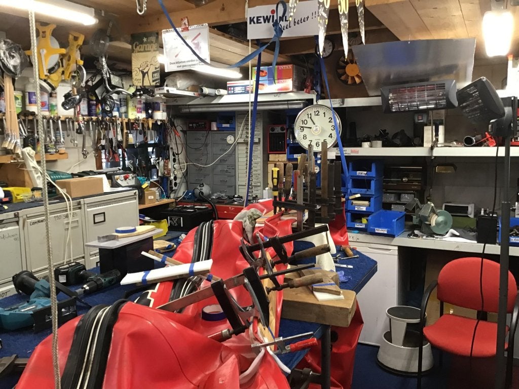 REPARATIE RUBBERBOOT --- REPARATIE RIB ROTTERDAM