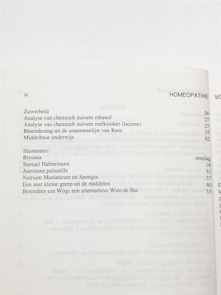 Homeopathie — Kritische Analyse van de Geneeswijze 1992, Ophalen of Verzenden, Gelezen, Overige onderwerpen, Achtergrond en Informatie