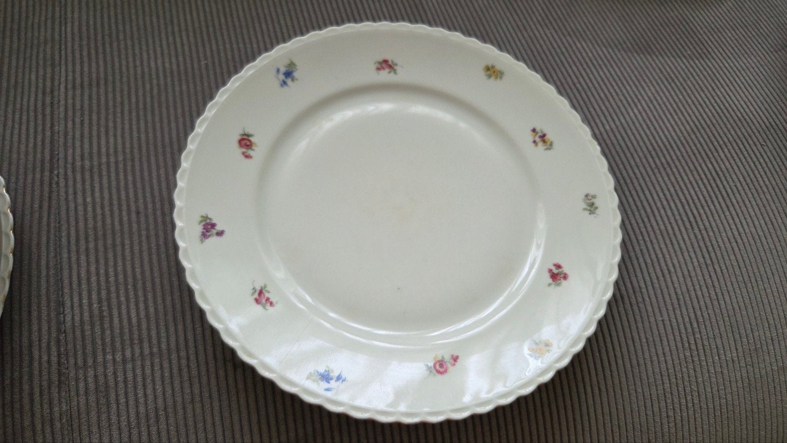 4 Winterling Marktleuthen Bavaria borden met bloemmotief, Overige merken, Klassiek, Ophalen of Verzenden, Zo goed als nieuw