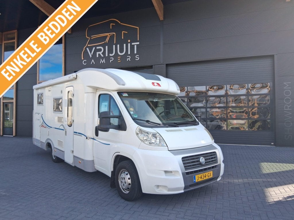 Adria Mobil Coral S, Overige merken, Ringverwarming, Luifel, Bedrijf
