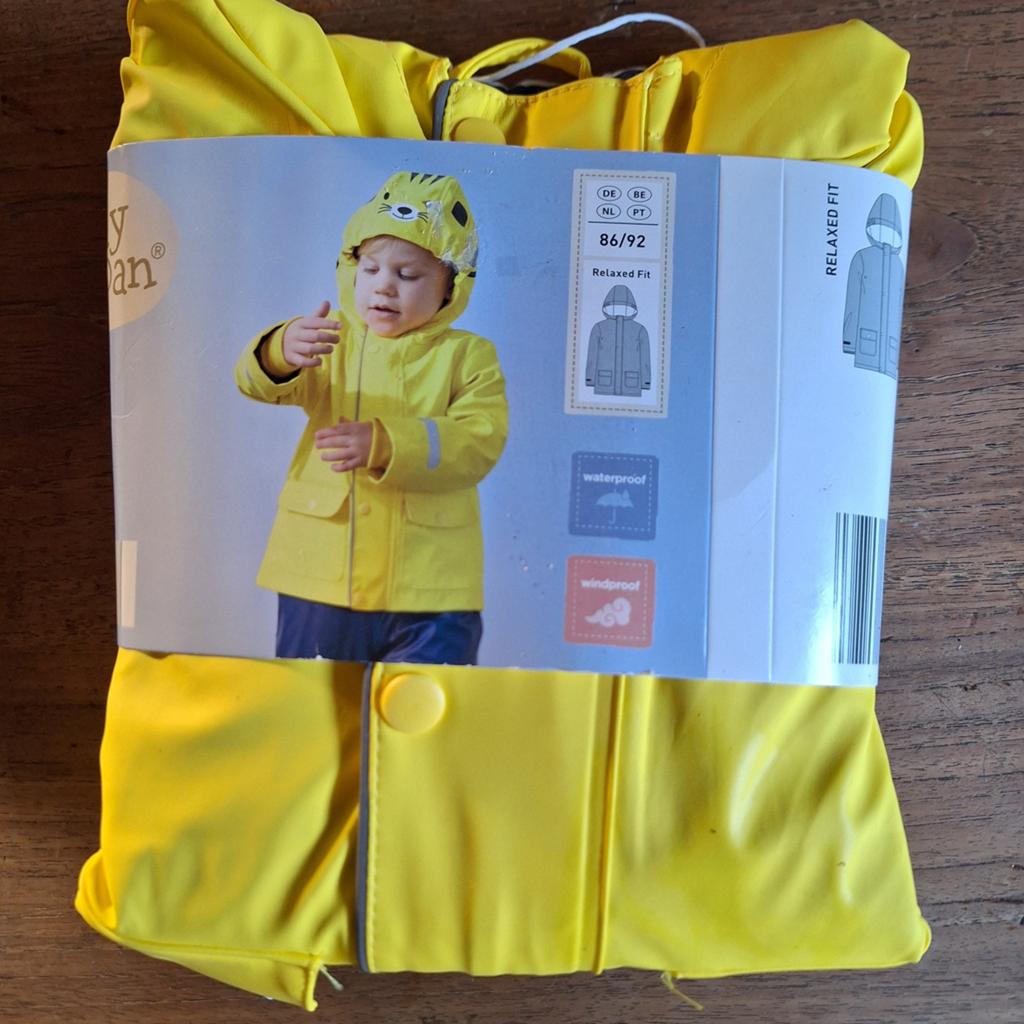 Nieuw geel regenjasje maat 86/92, Kinderen en Baby's, Babykleding | Maat 86, Ophalen, Jongetje of Meisje, Nieuw, Jasje