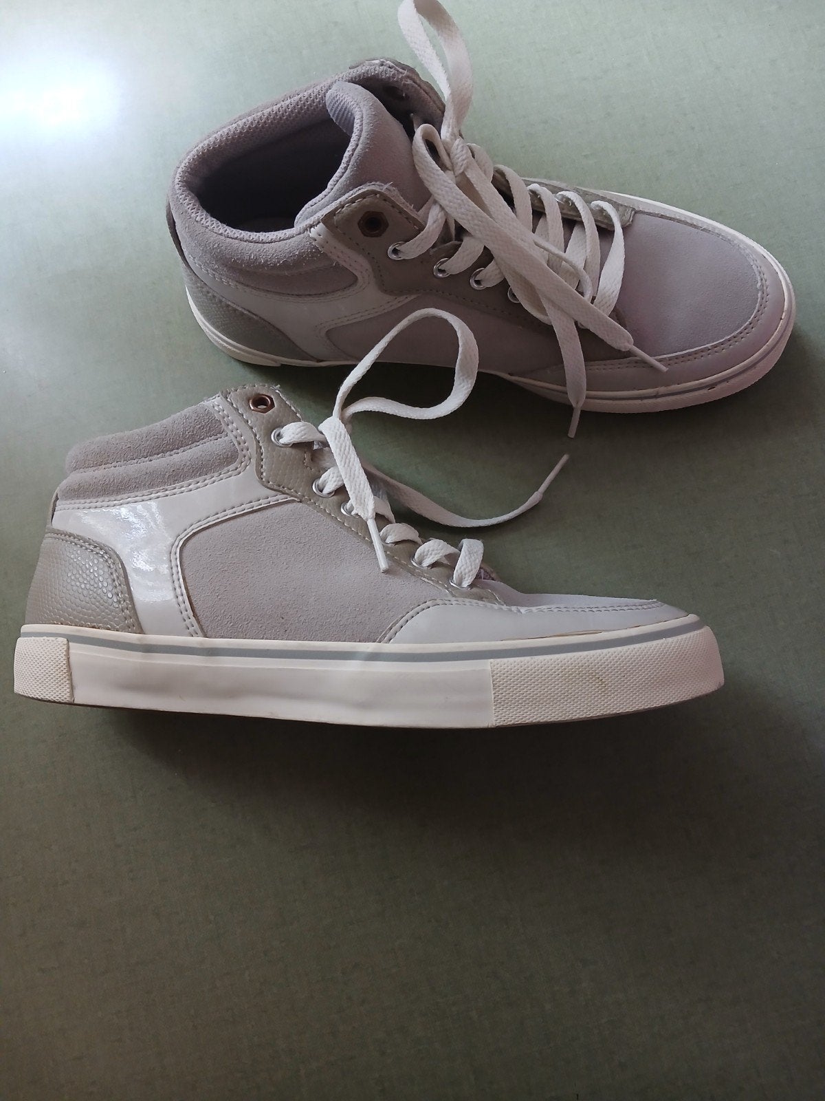 Sneaker goed als nieuw maat 38, Ophalen, Zo goed als nieuw, Beige, Sneakers of Gympen