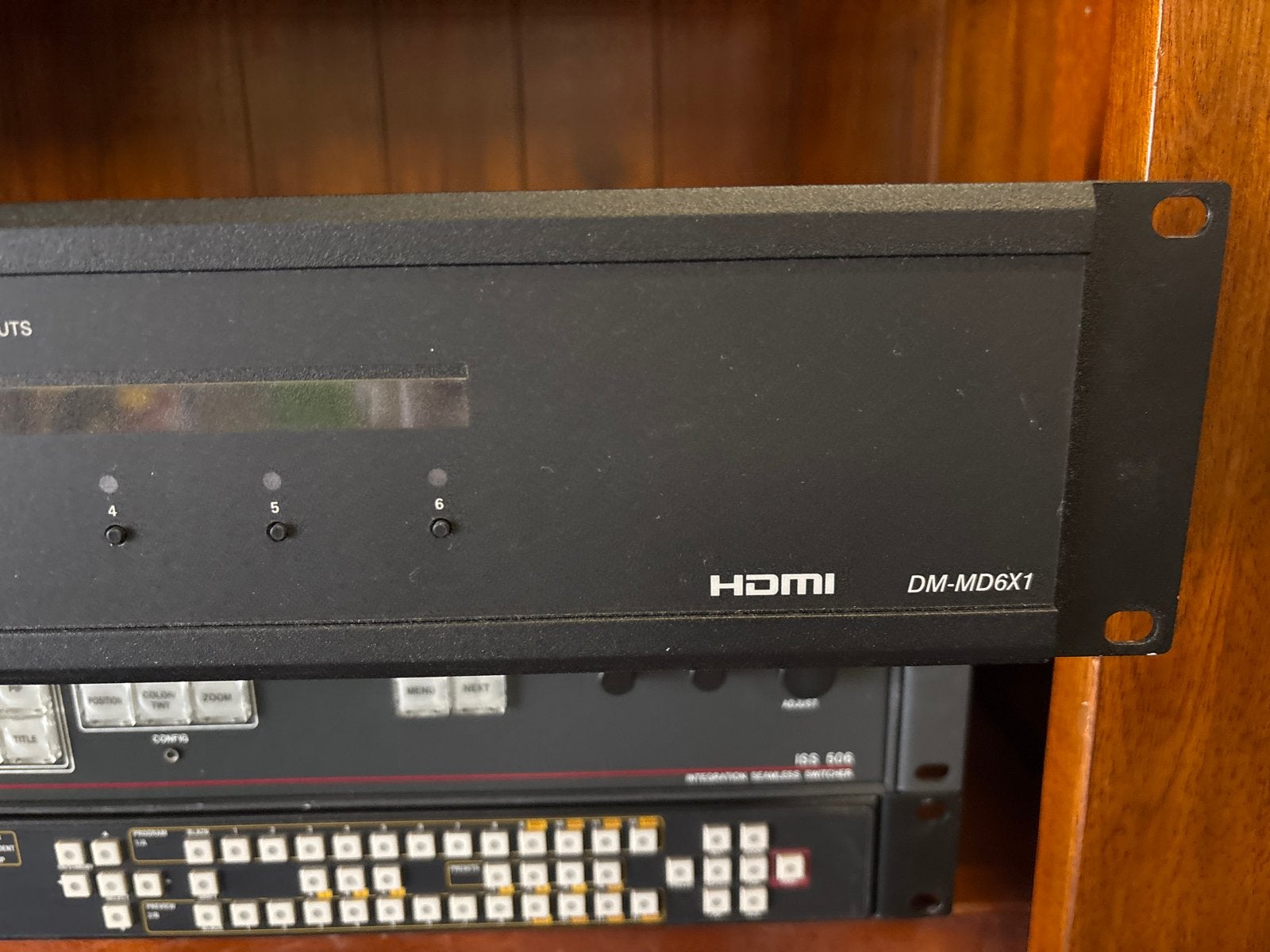 Crestron DM-MD6X1 HDMI Switcher, Ophalen of Verzenden, Gebruikt, Video