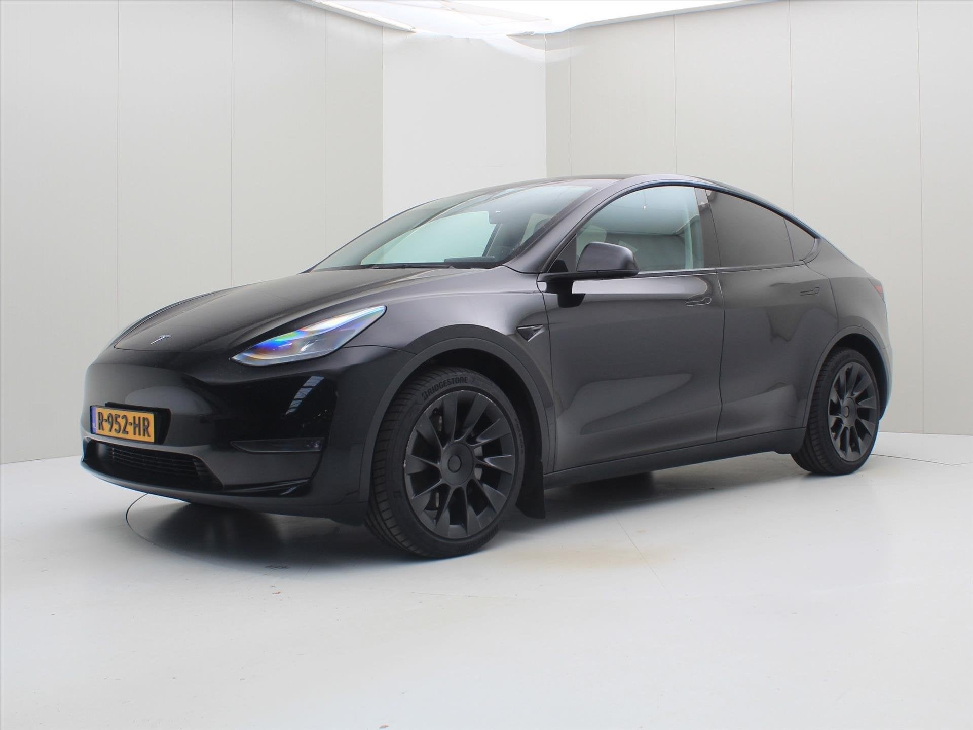 Tesla Model Y Long Range AWD 75kWh 351pk 90.8% SoH [ AMD RYZ, Auto's, Tesla, Automaat, Gebruikt, Zwart, Zwart