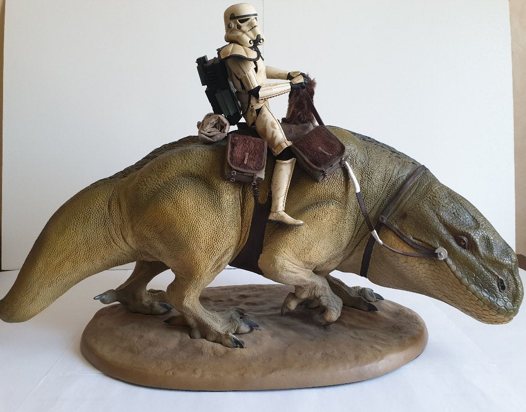 Statue Star Wars Dewback Sideshow 1/6 Scale + Sandtrooper, Verzamelen, Ophalen, Gebruikt, Beeldje of Buste
