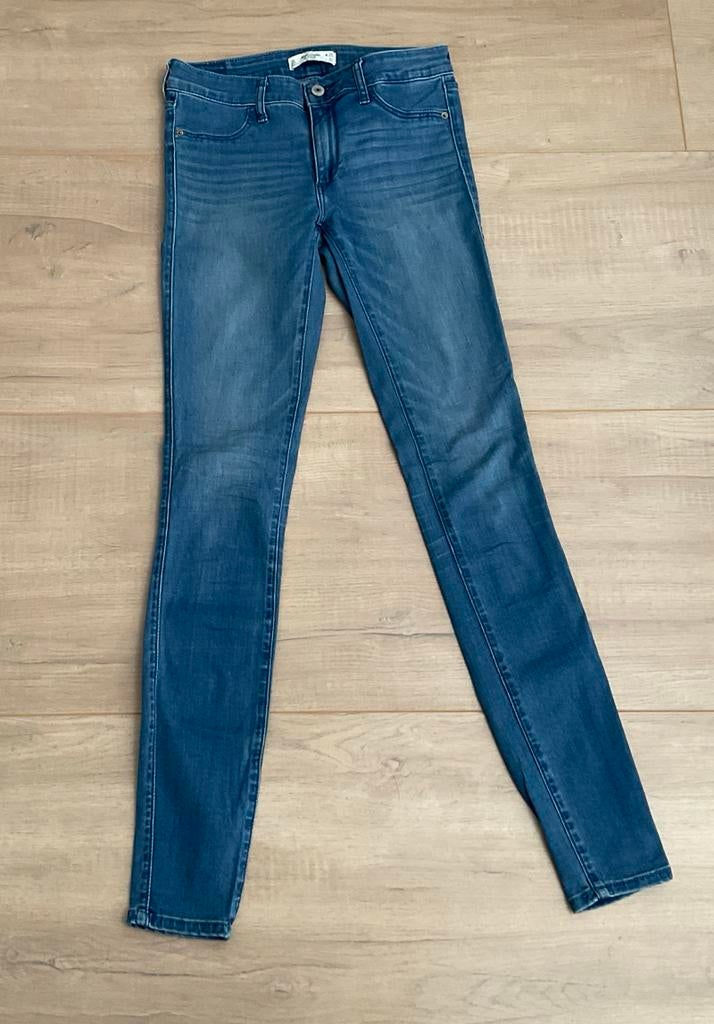 Abercrombie & Fitch blauwe spijkerbroek W26 L31, Ophalen of Verzenden, Gedragen, Blauw, W27 (confectie 34) of kleiner