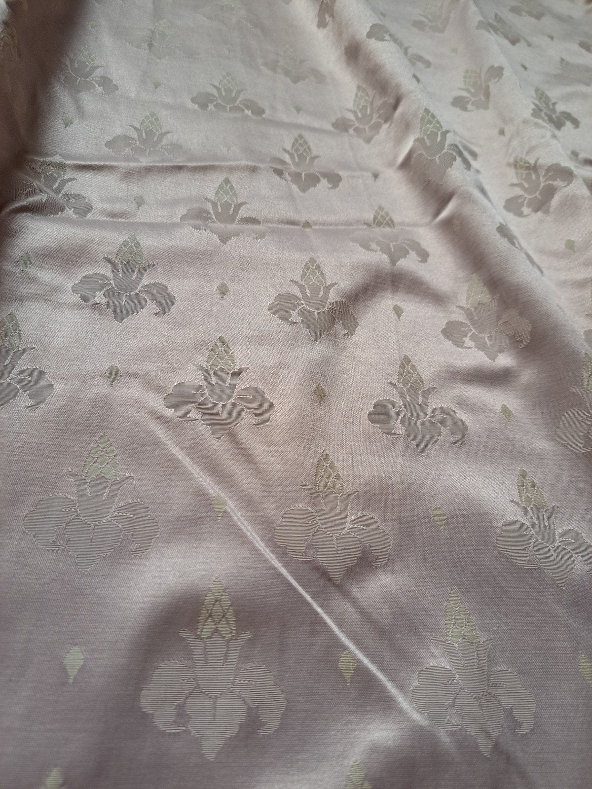 Set van 3 lichtdoorlatende gordijnen met print, Huis en Inrichting, Stoffering | Gordijnen en Lamellen, Ophalen of Verzenden