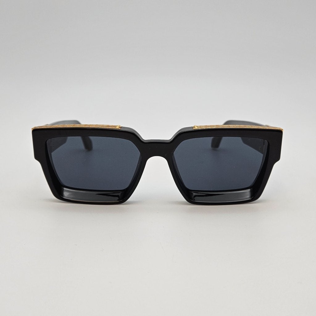 Louis Vuitton 1.1 Millionaire Sunglasses Z1165E Black, Sieraden, Tassen en Uiterlijk, Louis Vuitton, Zo goed als nieuw, Support@louisvuitton.com