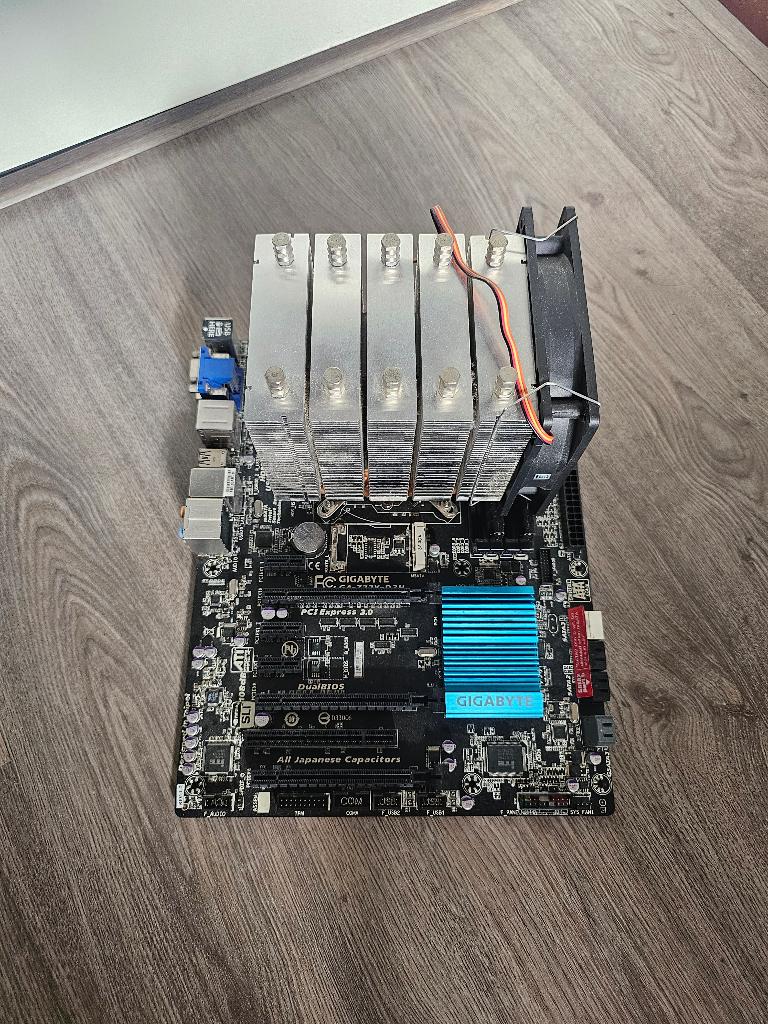 I7-2600K - 16Gb DDR3 - Gigabyte GA-Z77X-D3H set, DDR3, Ophalen of Verzenden, Zo goed als nieuw, ATX