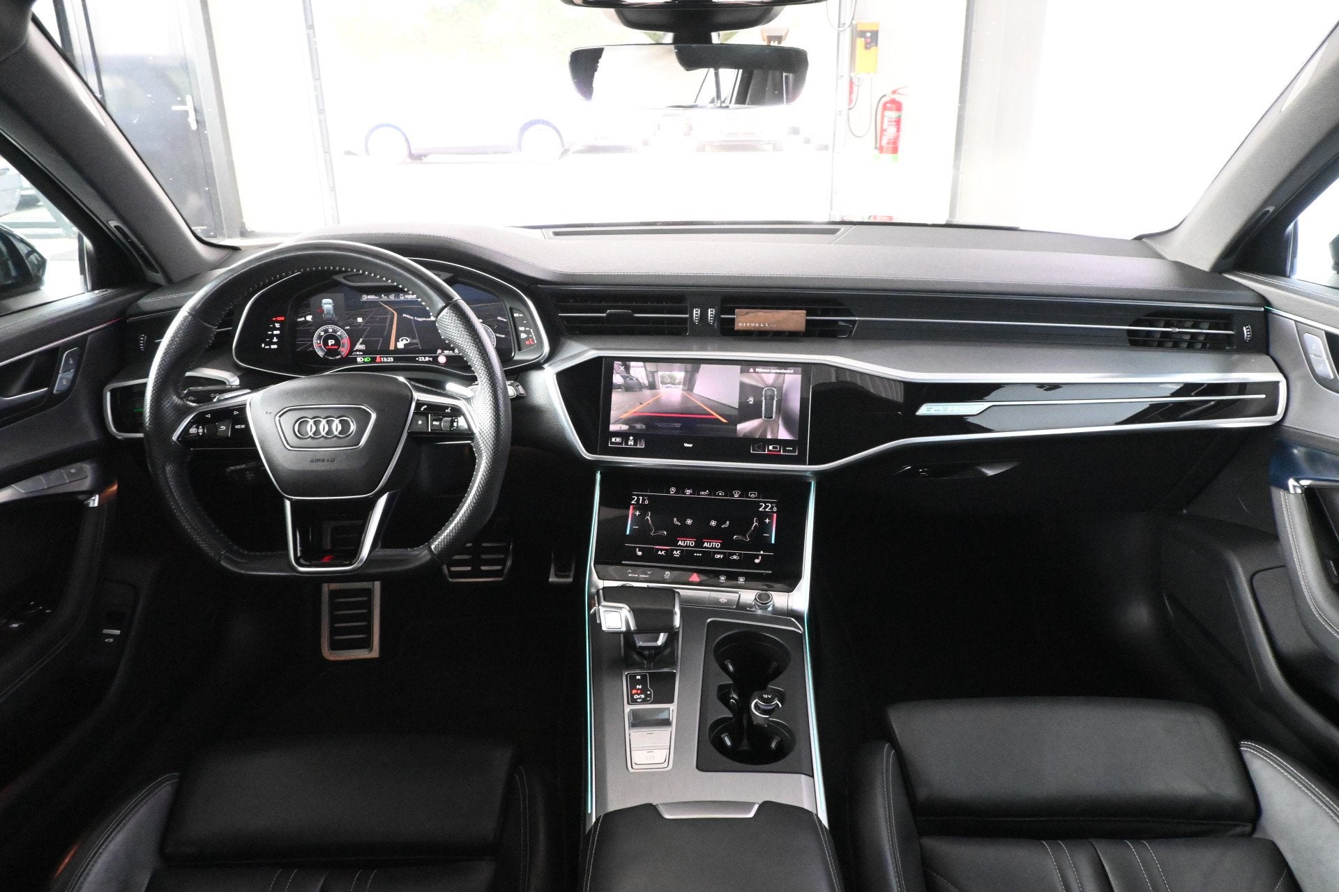 Audi A6 Avant 50 TDI quattro Design S-Line Maxton pakket Pan, Auto's, Dealer onderhouden, Adaptive Cruise Control, Gebruikt, Zwart