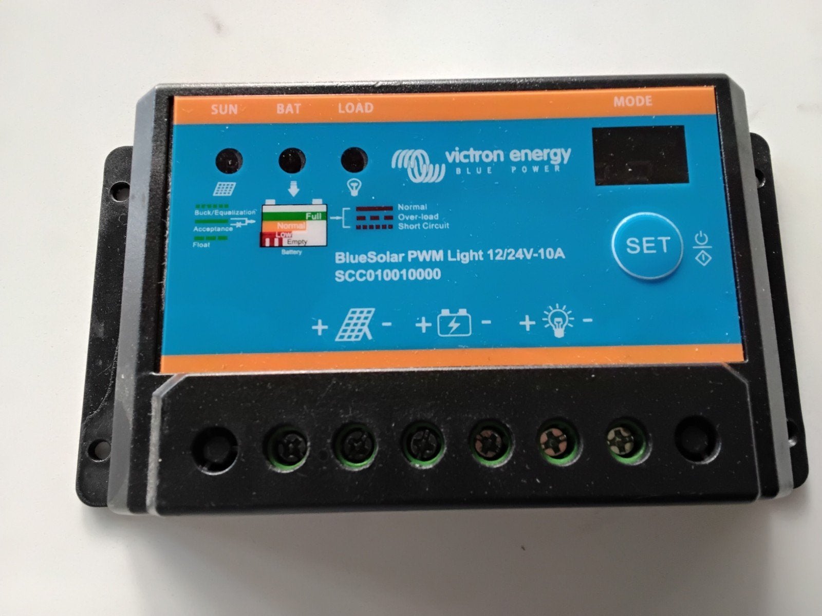 Victron Energy BlueSolar PWM Light 12/24V-10A laadregelaar, Caravans en Kamperen, Ophalen of Verzenden, Gebruikt