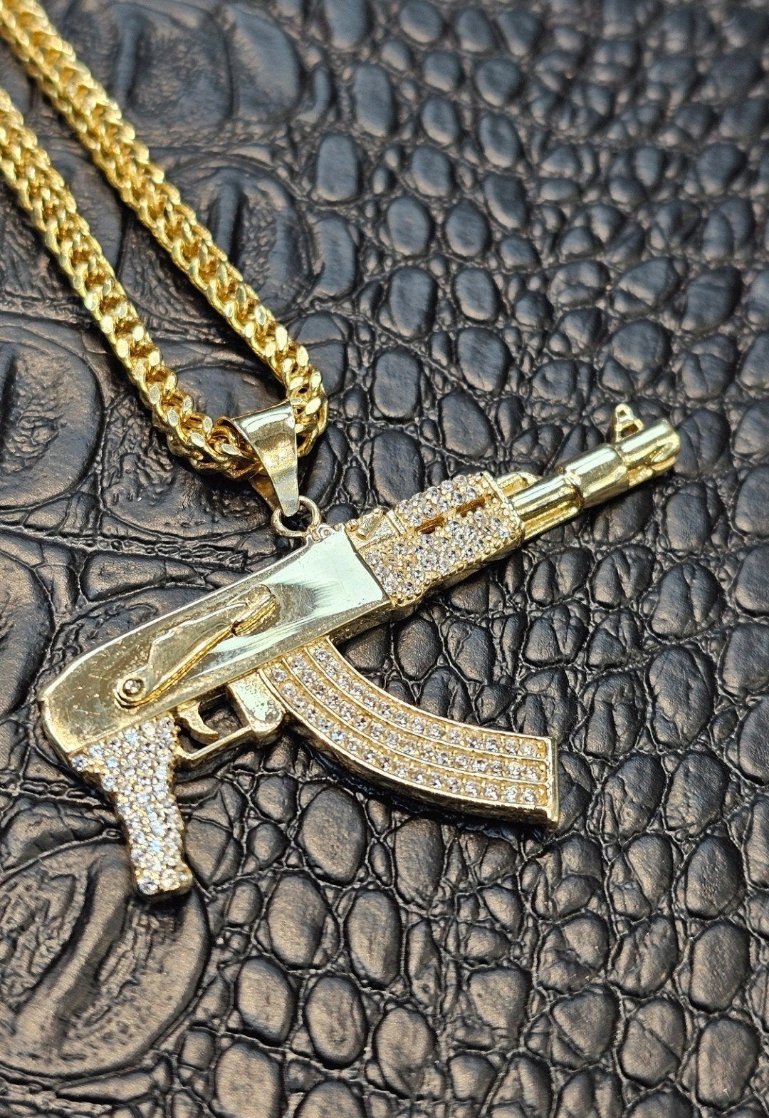 Prachtige AK 14k gouden hanger, Ophalen of Verzenden, Nieuw, Goud, Goud