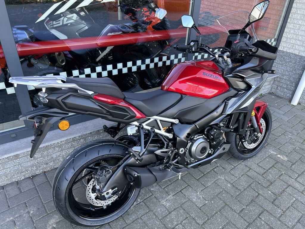 SUZUKI GSX-S 1000 GX 2025, Bedrijf, Sport