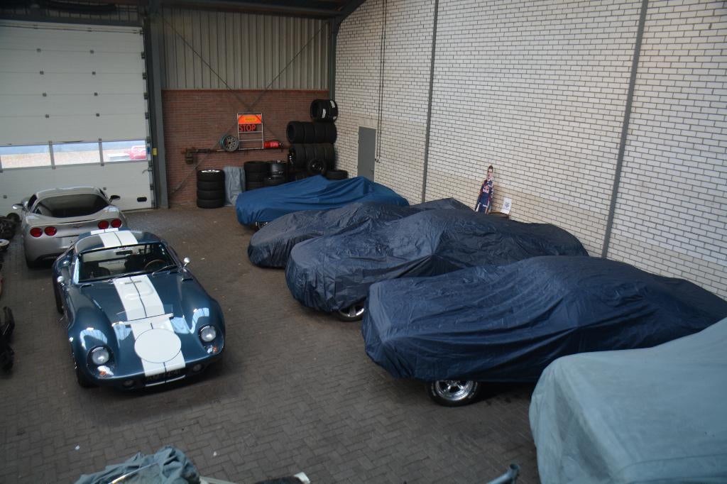 Binnenstalling voor auto’s bij Hammink Performance, Opslag