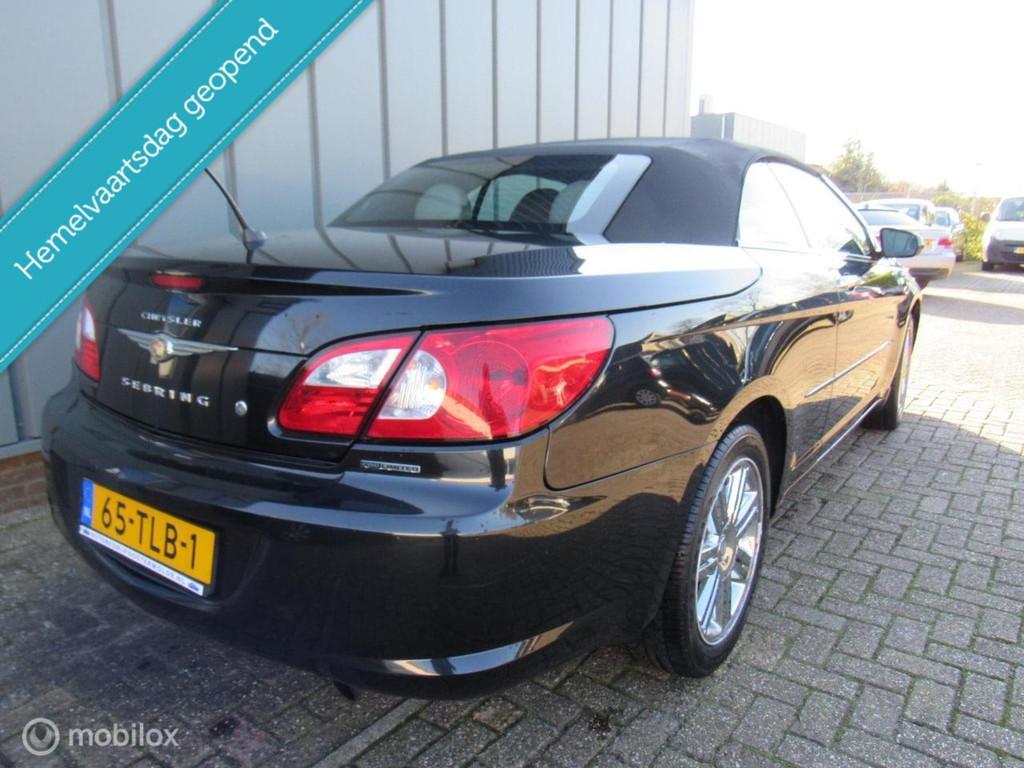 Chrysler Sebring Cabrio 2.0 CRD Limited //APK//Airco//Cruise, Auto's, Chrysler, Voorwielaandrijving, Cabriolet, Zwart, Leder