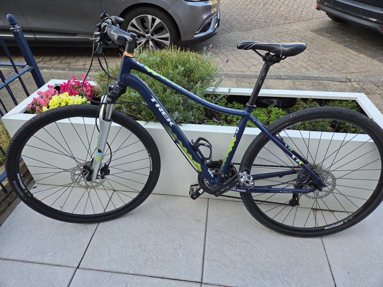 Trek Neko SL WSD 18 – sportieve damesfiets, 28 inch, Zo goed als nieuw, Schijfrem, Ophalen